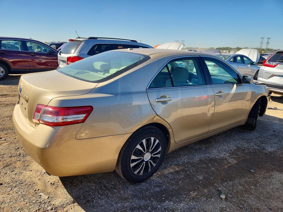 Aukcja sprzedaży 2011 Toyota Camry, vin: 4T1BF3EKXBU693993, numer aukcji: 71468166
