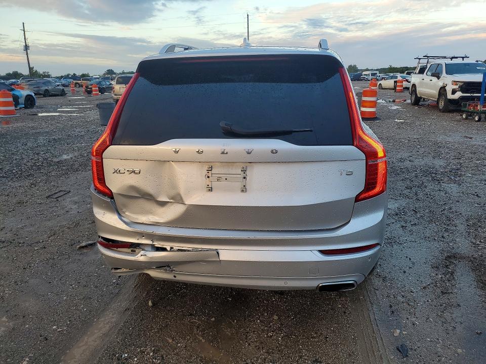 2017 Volvo Xc90 მანქანა იყიდება აუქციონზე, vin: YV4102KK7H1105586, აუქციონის ნომერი: 70149476