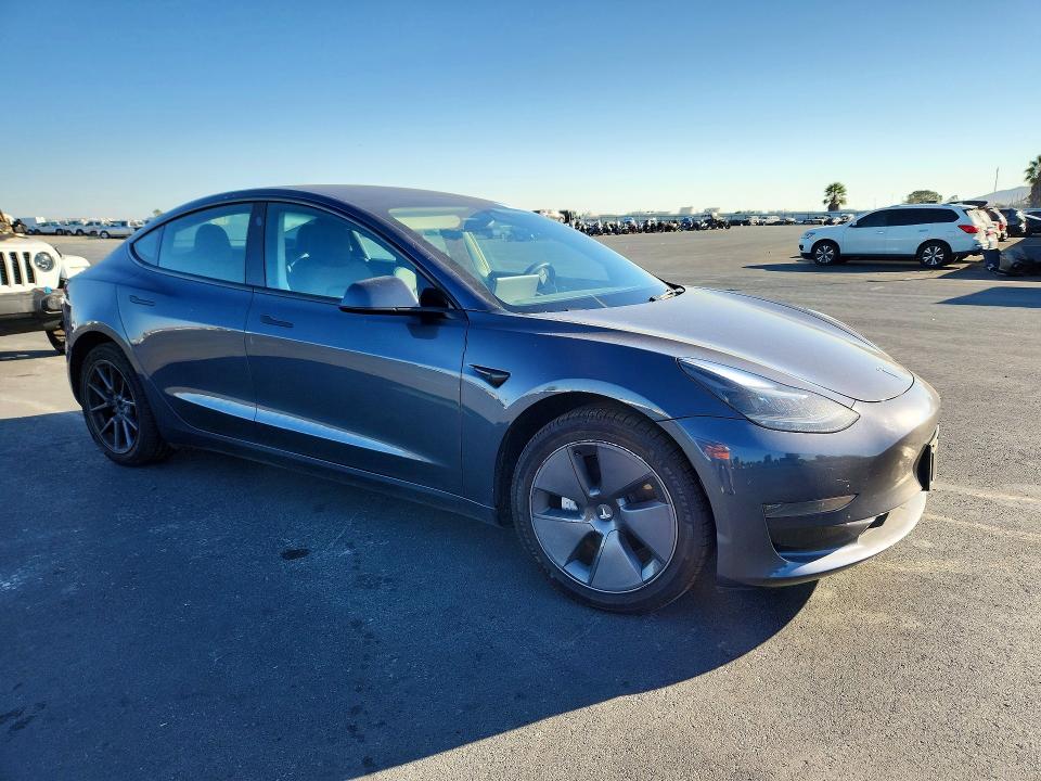 Продаж на аукціоні авто 2023 Tesla Model 3, vin: 5YJ3E1EA5PF618030, номер лоту: 71615446
