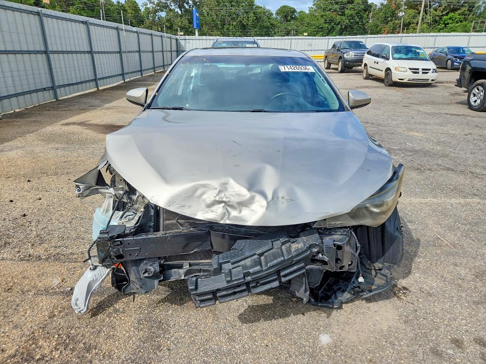 71426936 :رقم المزاد ، 4T1BF1FK4HU771809 vin ، 2017 Toyota Camry مزاد بيع