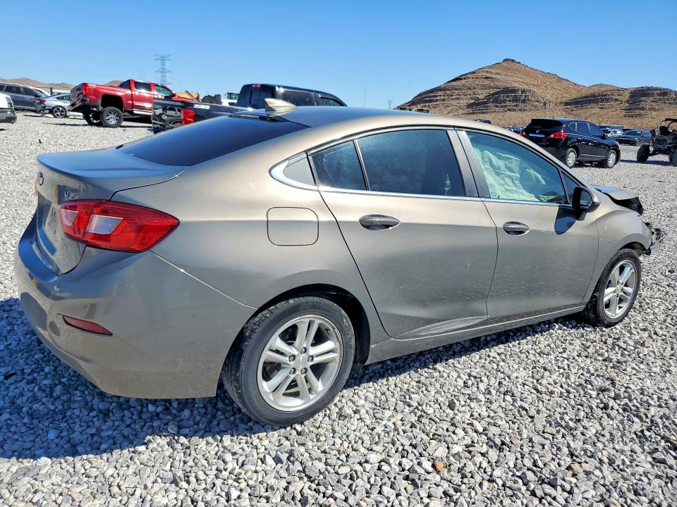 Aukcja sprzedaży 2018 Chevrolet Cruze, vin: 1G1BE5SM3J7156171, numer aukcji: 71193666