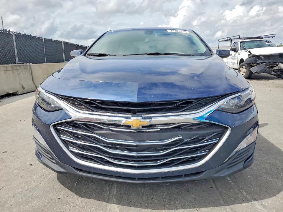 71424156 :رقم المزاد ، 1G1ZD5ST4LF127375 vin ، 2020 Chevrolet Malibu مزاد بيع