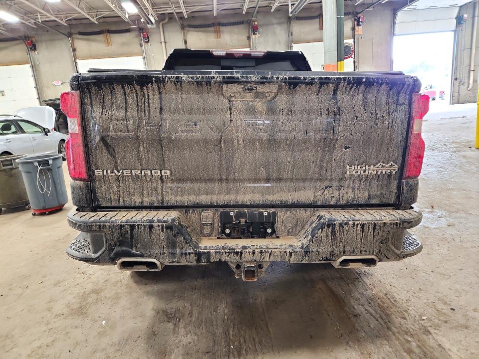72356286 :رقم المزاد ، 3GCUYHEL3MG105631 vin ، 2021 Chevrolet Silverado مزاد بيع