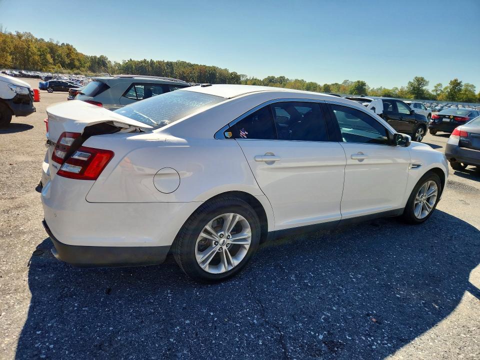 Продажа на аукционе авто 2015 Ford Taurus, vin: 1FAHP2E8XFG187889, номер лота: 70661716