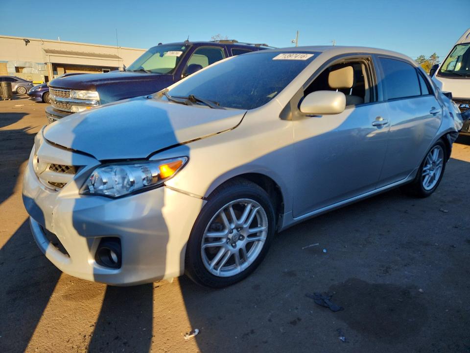 2011 Toyota Corolla მანქანა იყიდება აუქციონზე, vin: 2T1BU4EE3BC587876, აუქციონის ნომერი: 71397416
