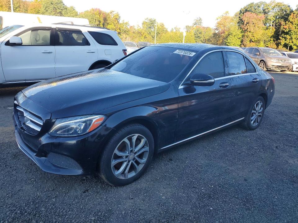 Продаж на аукціоні авто 2015 Mercedes-benz C, vin: 55SWF4KBXFU041341, номер лоту: 72376026