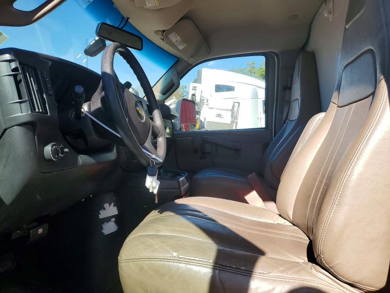 70663196 :رقم المزاد ، 1HA6GVCG6HN007637 vin ، 2017 Chevrolet Express مزاد بيع