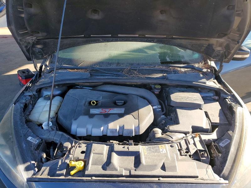 2016 Ford Focus მანქანა იყიდება აუქციონზე, vin: 1FADP3L96GL324996, აუქციონის ნომერი: 72740086