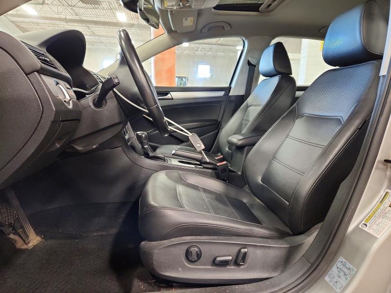 Продажа на аукционе авто 2013 Volkswagen Passat, vin: 1VWBP7A3XDC079426, номер лота: 71203276