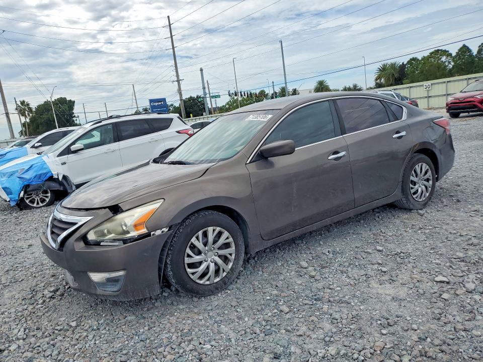 Auction sale of the 2015 Nissan Altima, vin: 1N4AL3AP1FC587816, lot number: 71385106