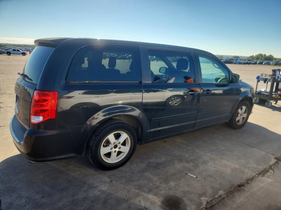 71535786 :رقم المزاد ، 2D4RN3DG6BR601197 vin ، 2011 Dodge Grand Caravan مزاد بيع