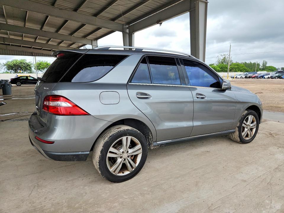71077196 :رقم المزاد ، 4JGDA5HB4DA109378 vin ، 2013 Mercedes-benz Ml مزاد بيع