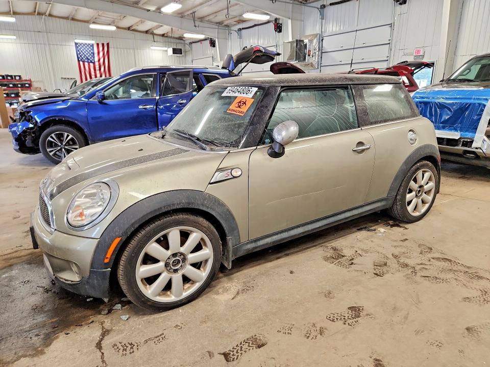 Auction sale of the 2008 Mini Cooper, vin: WMWMF73548TV38630, lot number: 69464806