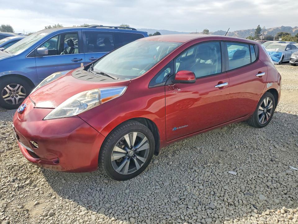 Auction sale of the 2015 Nissan Leaf, vin: 1N4AZ0CP4FC330949, lot number: 70986506