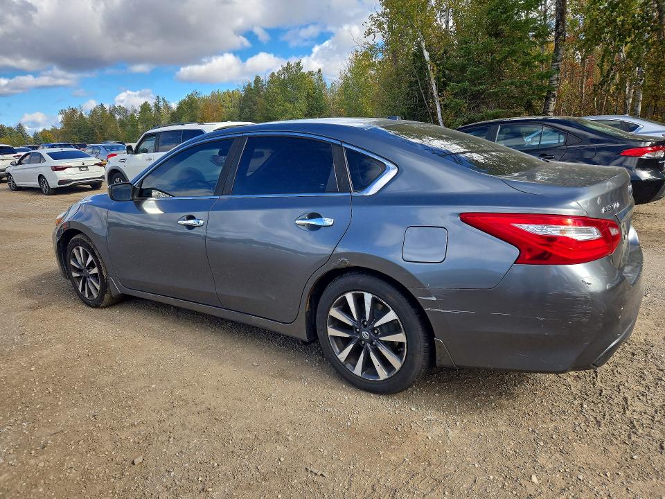 2017 Nissan Altima მანქანა იყიდება აუქციონზე, vin: 1N4AL3AP0HN349415, აუქციონის ნომერი: 71722616