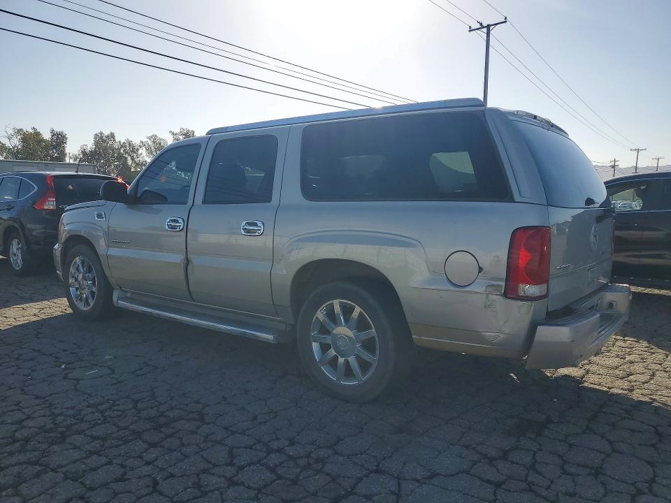 2005 Cadillac Escalade მანქანა იყიდება აუქციონზე, vin: 3GYFK66N15G219394, აუქციონის ნომერი: 72451156