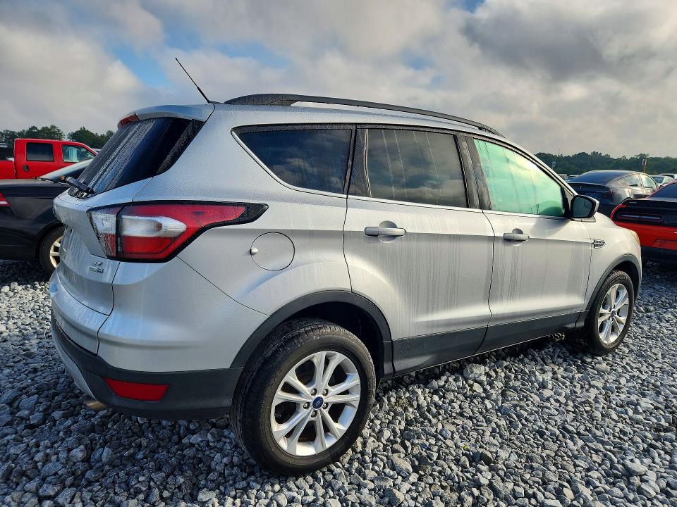 2018 Ford Escape მანქანა იყიდება აუქციონზე, vin: 1FMCU9GD9JUA50318, აუქციონის ნომერი: 71654786