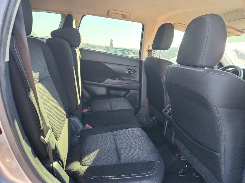 2019 Mitsubishi Outlander მანქანა იყიდება აუქციონზე, vin: JA4AD2A30KZ007455, აუქციონის ნომერი: 72074766
