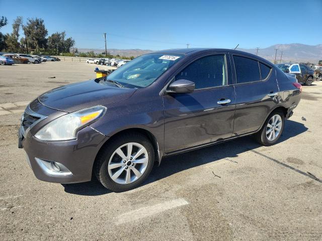 2015 Nissan Versa მანქანა იყიდება აუქციონზე, vin: 3N1CN7AP7FL843467, აუქციონის ნომერი: 73175216