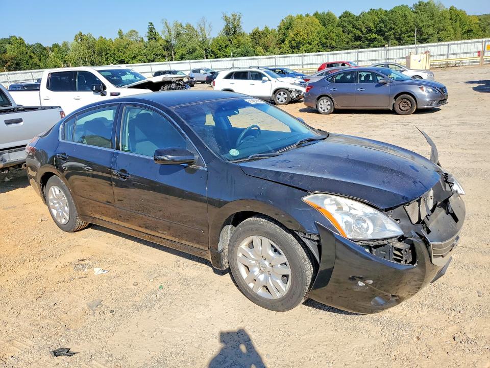 71022596 :رقم المزاد ، 1N4AL2AP4BN415093 vin ، 2011 Nissan Altima مزاد بيع