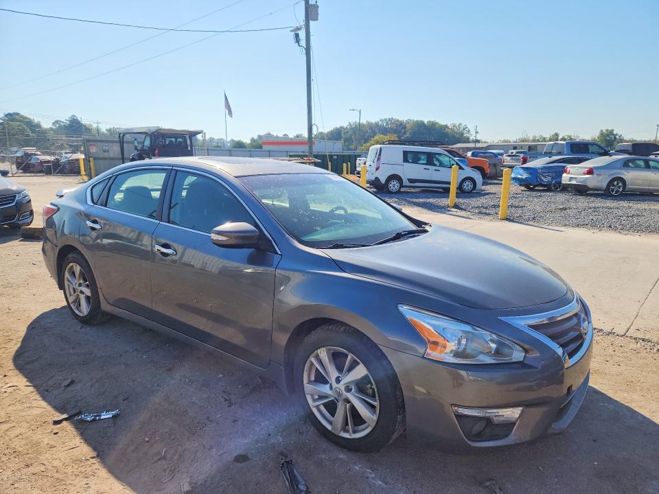 2015 Nissan Altima მანქანა იყიდება აუქციონზე, vin: 1N4AL3AP1FC194589, აუქციონის ნომერი: 71418726
