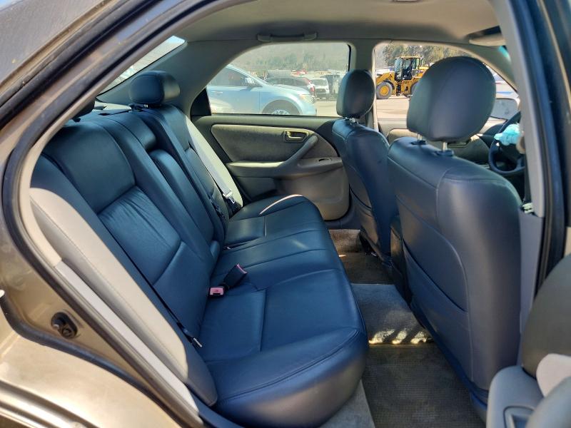 70952326 :رقم المزاد ، 4T1BG22K51U043284 vin ، 2001 Toyota Camry مزاد بيع