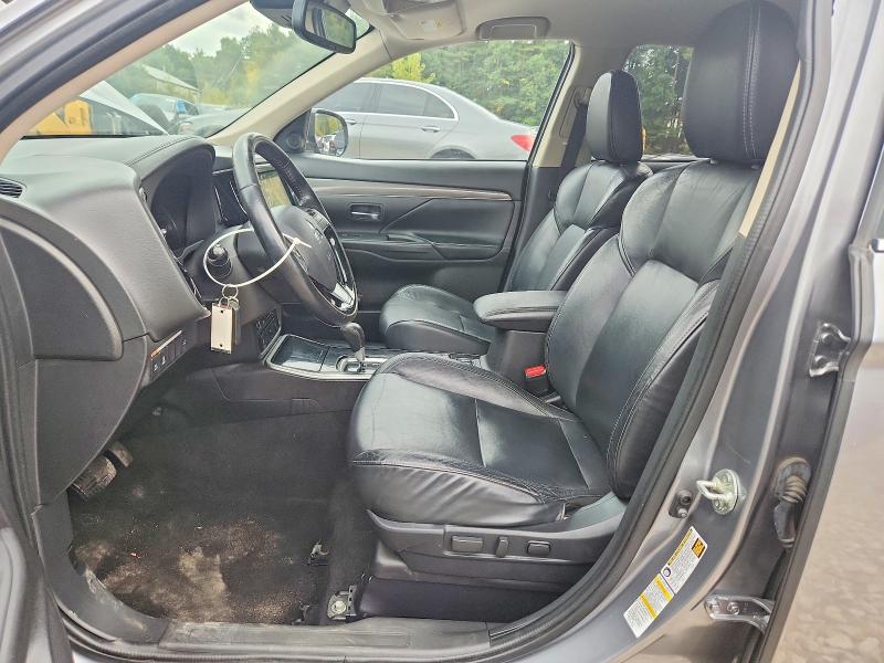 71451686 :رقم المزاد ، JA4AZ3A37LZ025136 vin ، 2020 Mitsubishi Outlander مزاد بيع