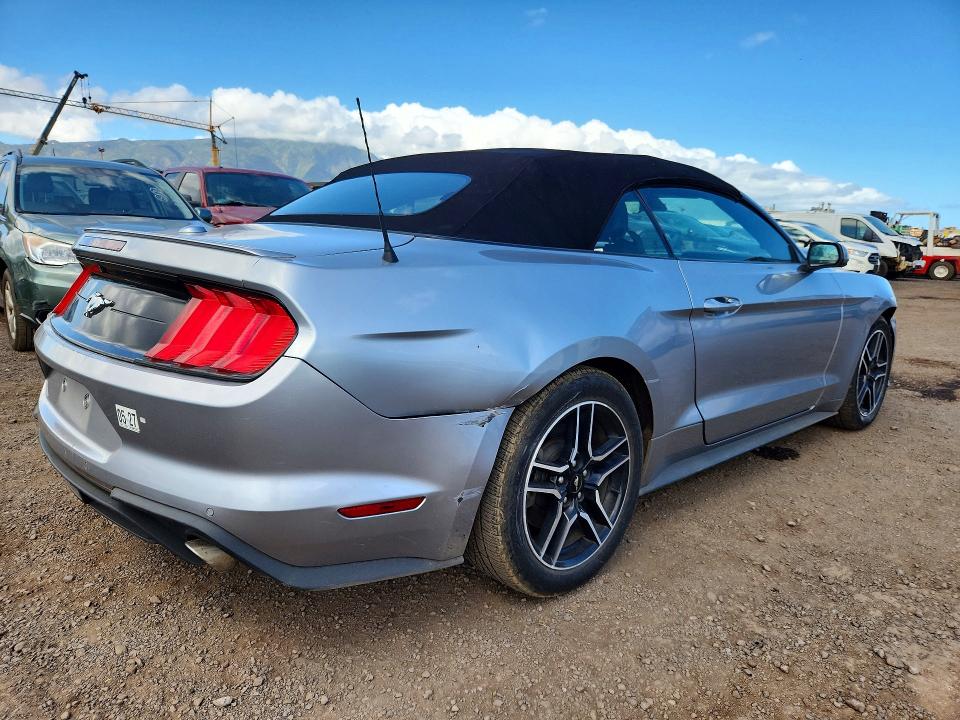 72813556 :رقم المزاد ، 1FATP8UH9P5110457 vin ، 2023 Ford Mustang مزاد بيع
