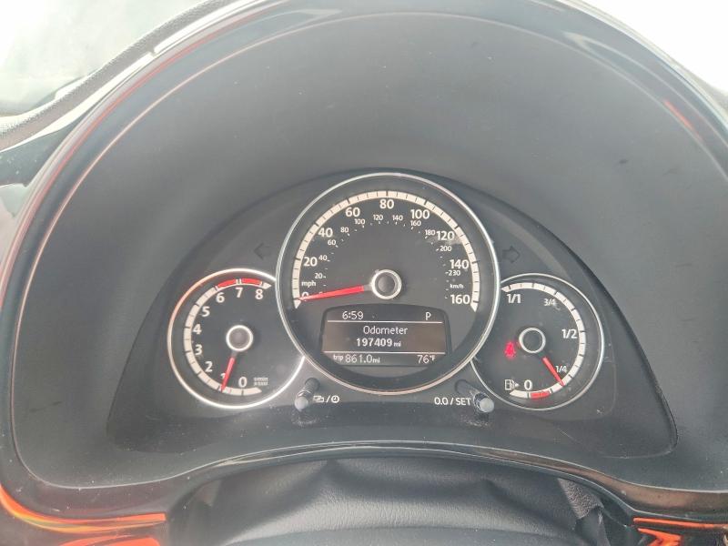 71188266 :رقم المزاد ، 3VWF17AT9GM638471 vin ، 2016 Volkswagen Beetle مزاد بيع