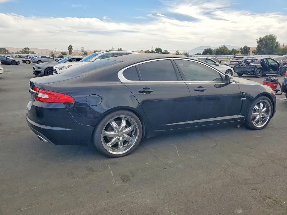 70949066 :رقم المزاد ، SAJWA07C891R22256 vin ، 2009 Jaguar Xf مزاد بيع