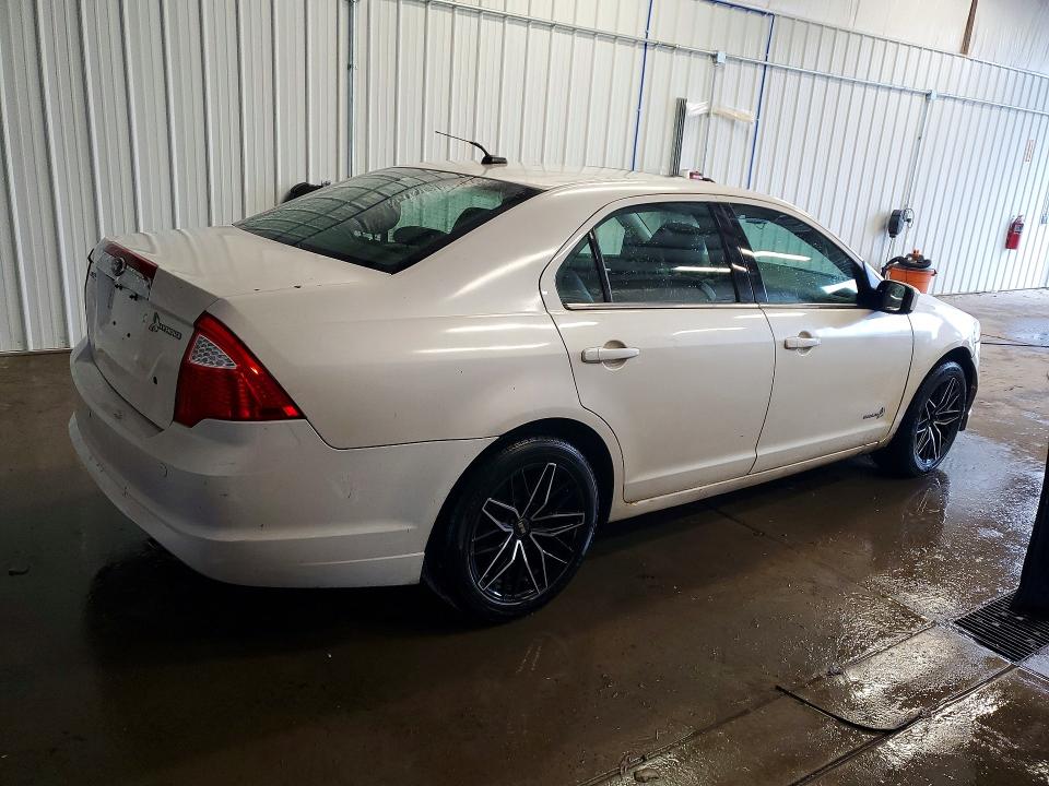 2011 Ford Fusion მანქანა იყიდება აუქციონზე, vin: 3FADP0L33BR307884, აუქციონის ნომერი: 71615276