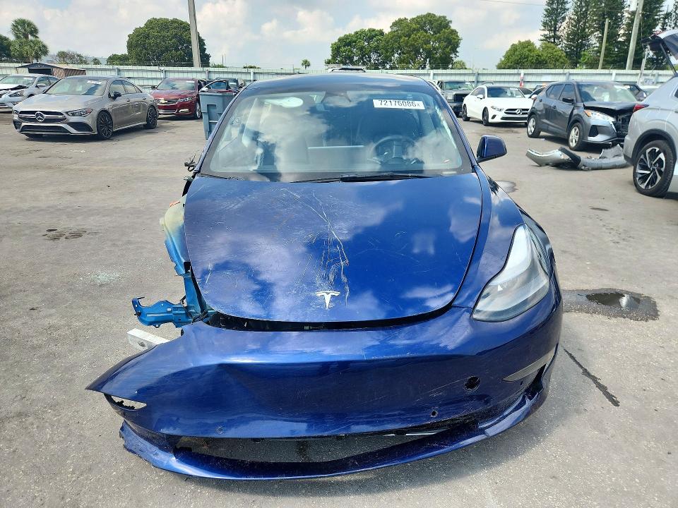Продажа на аукционе авто 2022 Tesla Model 3, vin: 5YJ3E1EA9NF288499, номер лота: 72176086