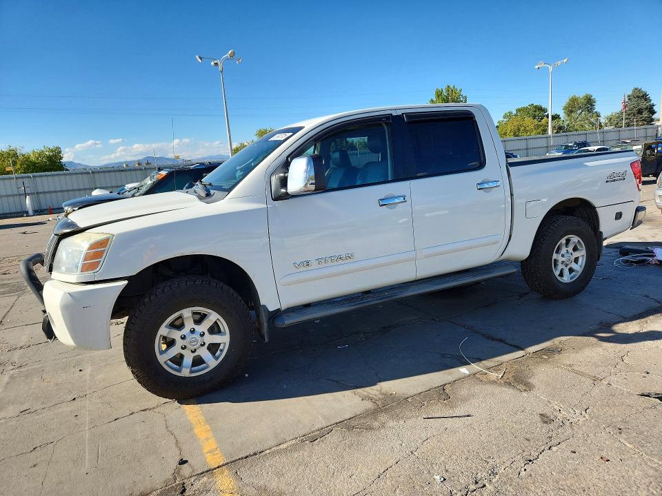 2005 Nissan Titan მანქანა იყიდება აუქციონზე, vin: 1N6AA07B65N528190, აუქციონის ნომერი: 70747716
