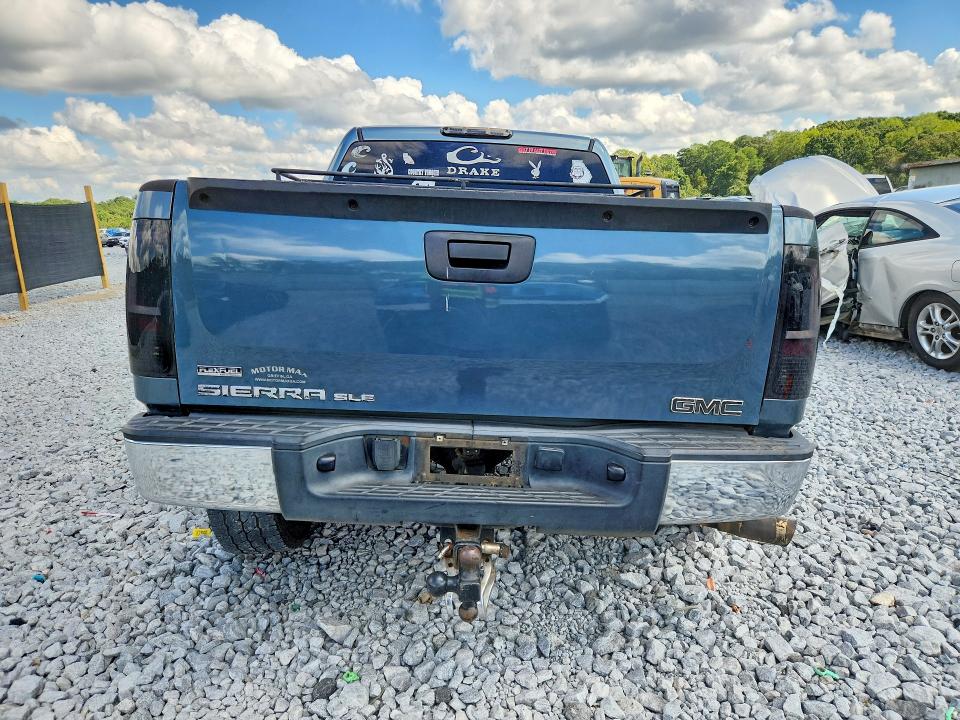 70383606 :رقم المزاد ، 3GTEC13088G257915 vin ، 2008 Gmc Sierra مزاد بيع
