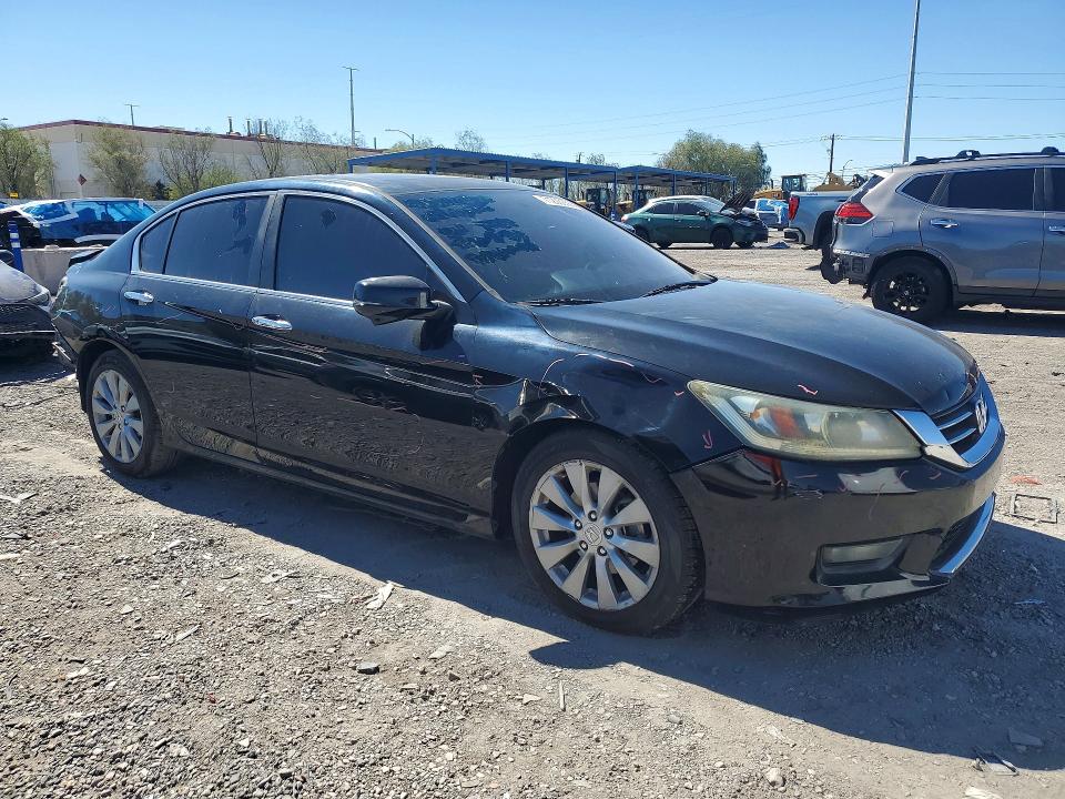 2014 Honda Accord მანქანა იყიდება აუქციონზე, vin: 1HGCR2F73EA005134, აუქციონის ნომერი: 71203056