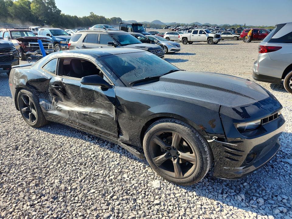 71067956 :رقم المزاد ، 2G1FF1E38F9173886 vin ، 2015 Chevrolet Camaro مزاد بيع