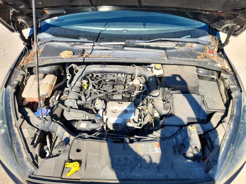 73032716 :رقم المزاد ، 1FADP3FEXHL256597 vin ، 2017 Ford Focus مزاد بيع