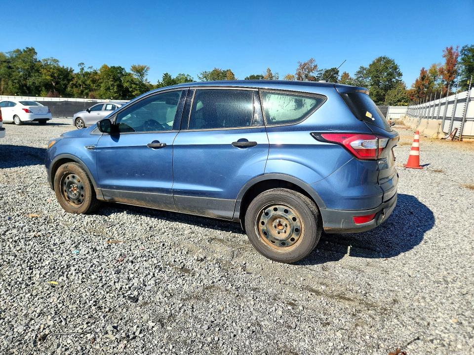 Продажа на аукционе авто 2018 Ford Escape, vin: 1FMCU0F73JUB79355, номер лота: 73165486