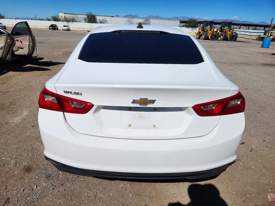 Продаж на аукціоні авто 2018 Chevrolet Malibu, vin: 1G1ZC5ST2JF191902, номер лоту: 72460206