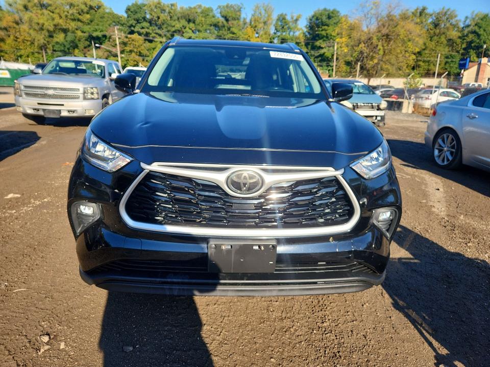 72892556 :رقم المزاد ، 5TDGZRBH8LS509105 vin ، 2020 Toyota Highlander مزاد بيع
