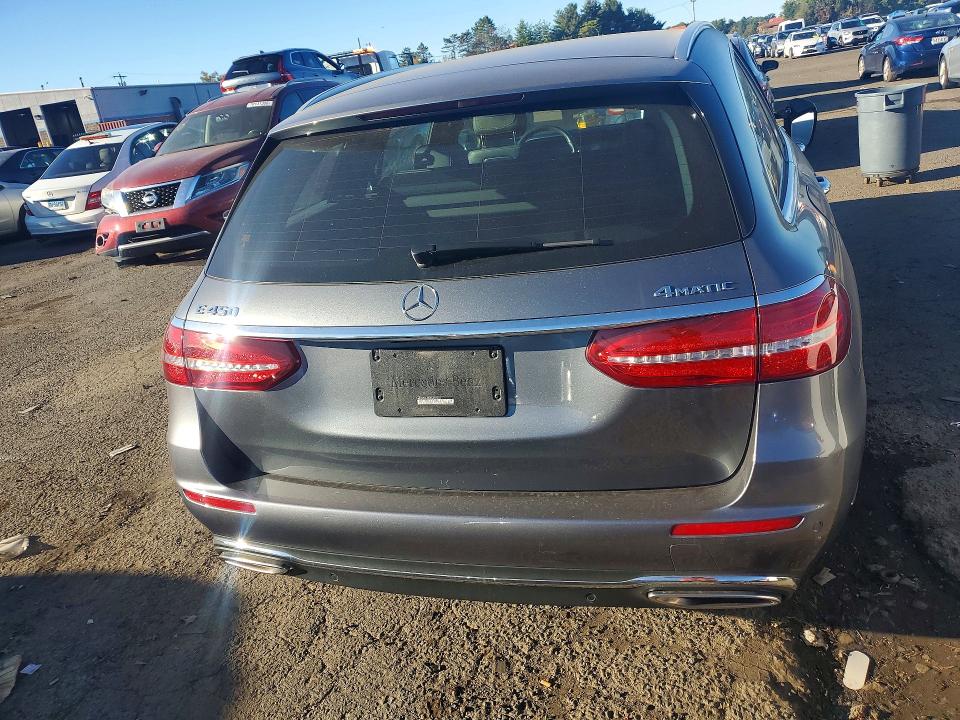 Продажа на аукционе авто 2019 Mercedes-benz E, vin: WDDZH6JBXKA618741, номер лота: 70822666