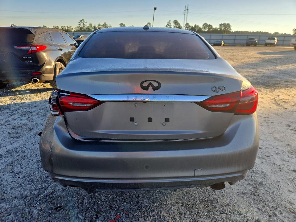 2018 Infiniti Q50 მანქანა იყიდება აუქციონზე, vin: JN1EV7AP0JM358823, აუქციონის ნომერი: 71609926