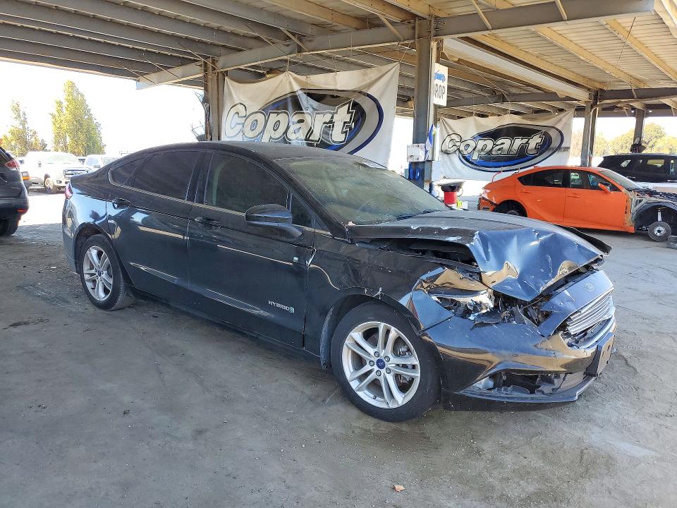 2018 Ford Fusion მანქანა იყიდება აუქციონზე, vin: 3FA6P0LU2JR206934, აუქციონის ნომერი: 72006816