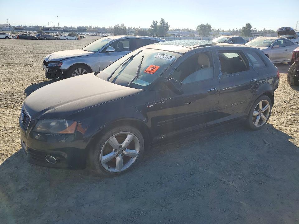 Продажа на аукционе авто 2013 Audi A3, vin: WAUKJAFM4DA028984, номер лота: 71680116