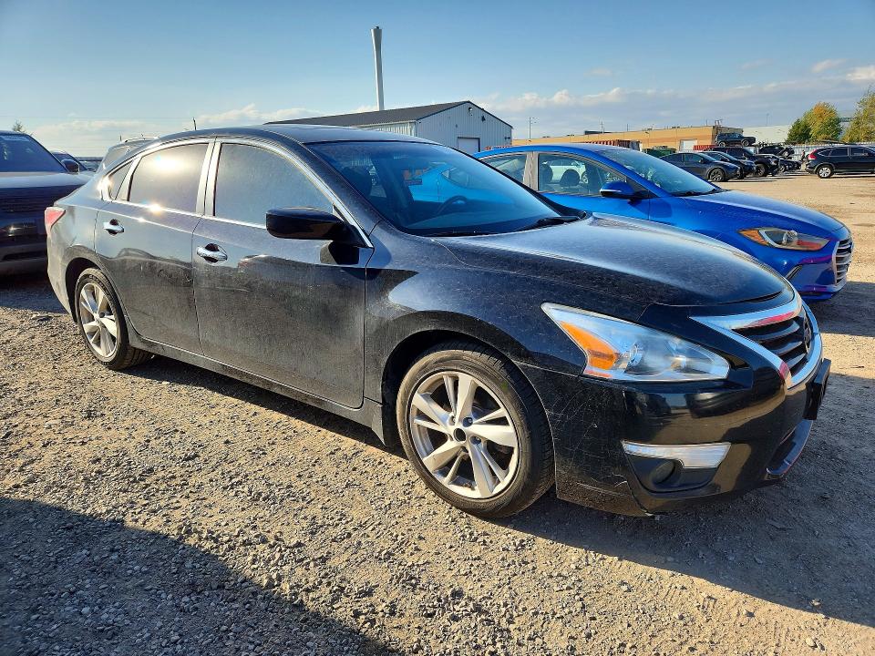 Продажа на аукционе авто 2015 Nissan Altima, vin: 1N4AL3AP2FN891449, номер лота: 71585116