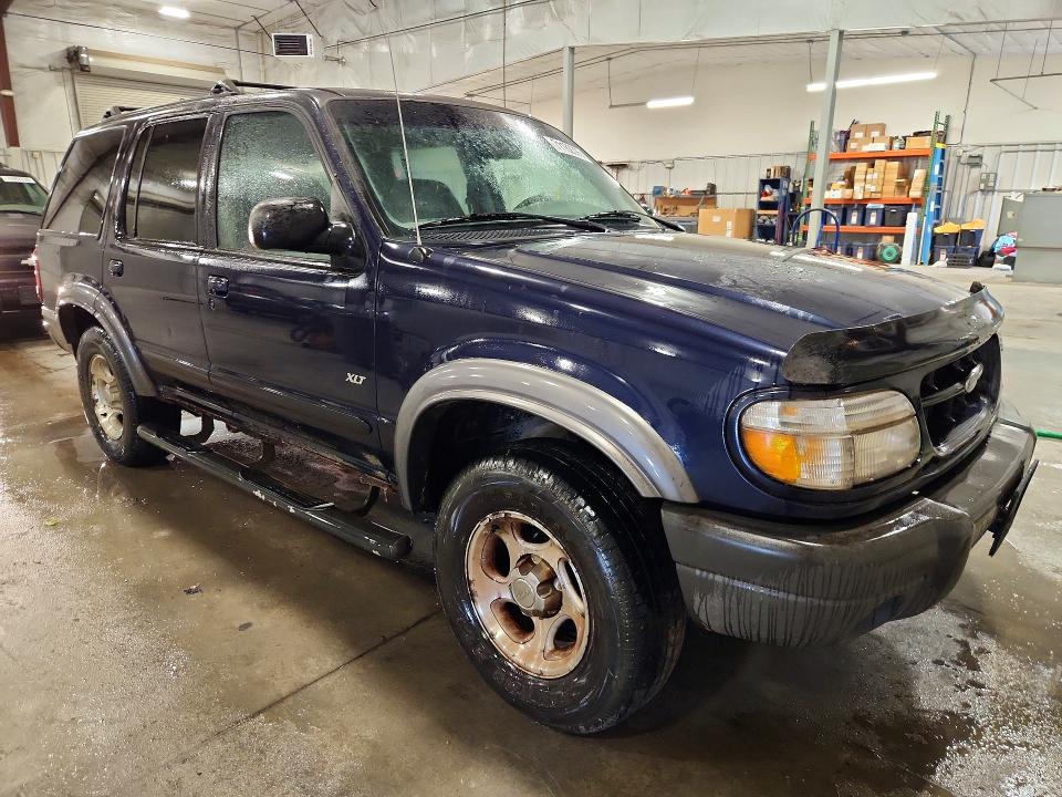 Продажа на аукционе авто 1999 Ford Explorer, vin: 1FMZU34E4XZB82175, номер лота: 71162396