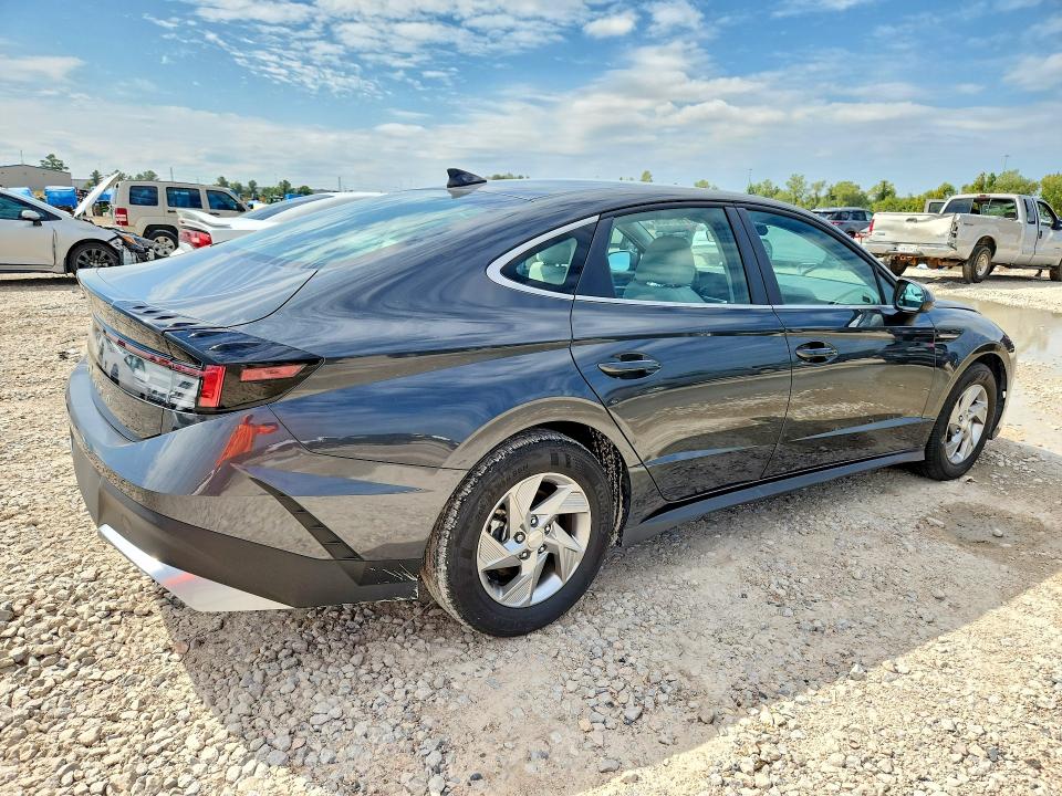 2025 Hyundai Sonata მანქანა იყიდება აუქციონზე, vin: KMHL24JA7SA510702, აუქციონის ნომერი: 71917026
