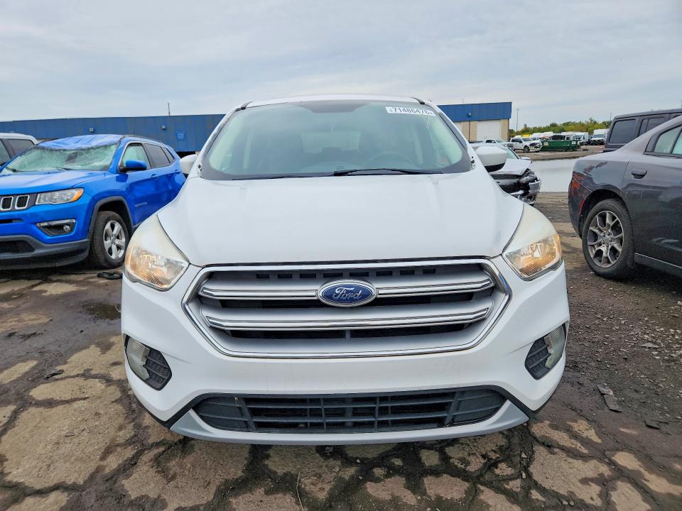 Продаж на аукціоні авто 2017 Ford Escape, vin: 1FMCU0GD2HUB51450, номер лоту: 71486476