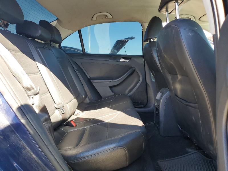 2014 Volkswagen Jetta მანქანა იყიდება აუქციონზე, vin: 3VWD17AJ9EM246075, აუქციონის ნომერი: 70999896