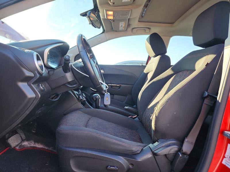 72499106 :رقم المزاد ، 1G1JD6SB1H4163179 vin ، 2017 Chevrolet Sonic مزاد بيع